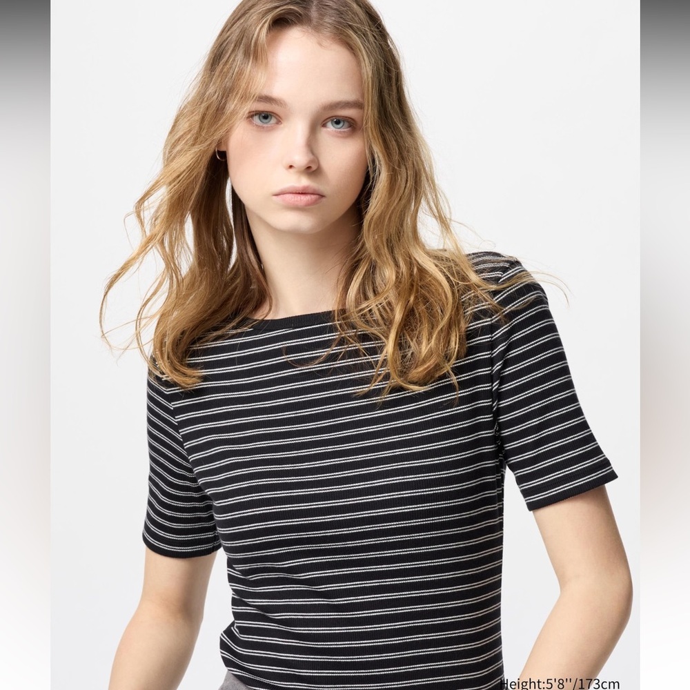 UNIQLO - NWT - Striped Black and White Women's Tee Top